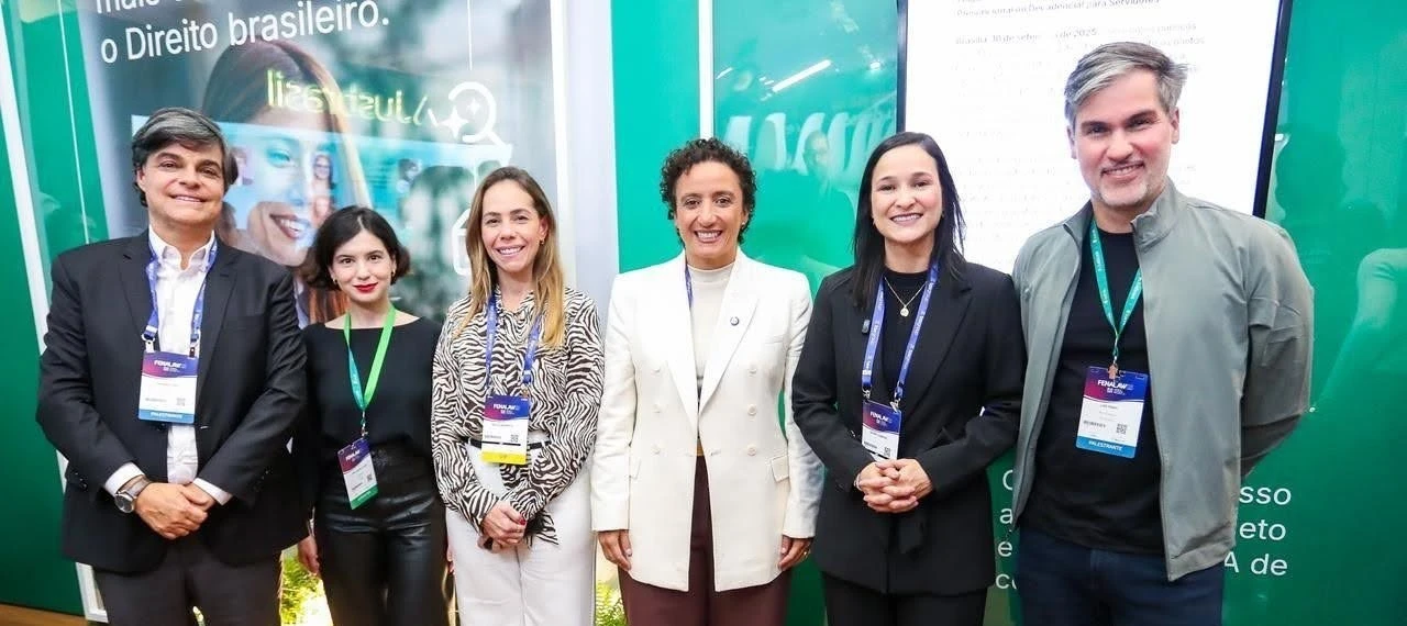 presidentes-das-oabs-sp-es-e-pe-debatem-o-futuro-da-advocacia-com-ia-na-fenalaw